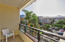 Bright one-bedroom apartment with beautiful views in Playa Paraiso, Tenerife, Spain for 225,000 €