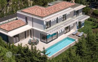 4-bedroom villa in Mougins for 2,690,000 €