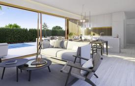 Spacious villa with a terrace, close to golf courses, Alicante for 379,000 €