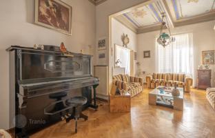 3-bedroom country house 326 m² in Montepulciano for 700,000 €