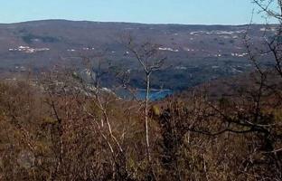 Land plot 877 m² in Rakalj for 92,000 €