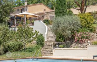 7-bedroom villa in Gordes for 1,150,000 €