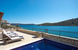 Beautiful stone villa with a pool and a barbecue on the first line from the sea, Trogir, Croatia for 1,850,000 €