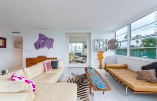2-bedroom apartments in condo 142 m² in Island Avenue for $1,150,000