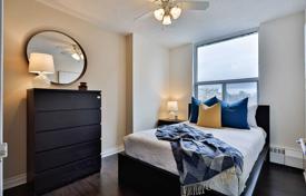 Apartment – Southport Street, Old Toronto, Toronto,  Ontario,   Canada for C$817,000