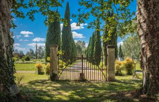 8-bedroom villa in Avignon for 1,500,000 €