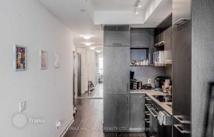 1-bedroom apartment in Peter Street for C$688,000