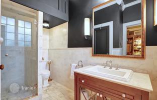 3-bedroom house 257 m² in Miami for $2,450,000