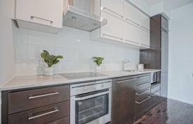 Apartment – Bay Street, Old Toronto, Toronto,  Ontario,   Canada for C$1,015,000