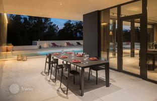 3-bedroom villa 682 m² in Istria County for 1,670,000 €