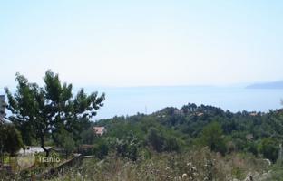 Land plot 840 m² in Veprinac for 155,000 €