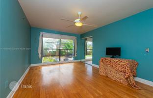 3-bedroom apartments in condo 136 m² in Miami for $425,000