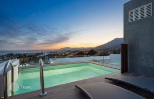 4-bedroom villa 217 m² in Marbella for 1,675,000 €
