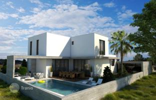 5-bedroom cottage in Nicosia for 1,850,000 €