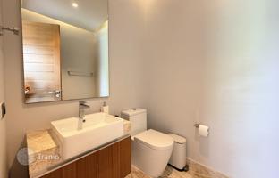 3-bedroom villa 594 m² in Thalang for $1,190,000