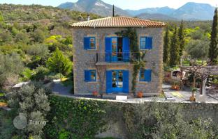 Stone two-storey villa with a huge plot in Kardamili, Peloponnese, Greece for 660,000 €