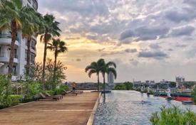 3 bed Condo in Supalai Casa Riva Bangkholaem Sub District for $572,000