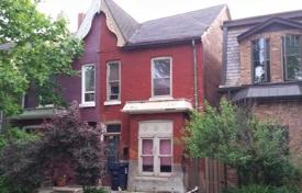 Terraced house – York, Toronto, Ontario,  Canada for C$984,000