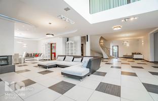 6-bedroom townhouse 555 m² in Jurmala for 950,000 €