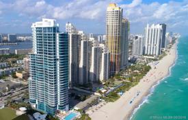 Luxury apartment with a terrace and an ocean view in a residential complex with a swimming pool and a gym, Sunny Isles Beach, USA for $1,300,000