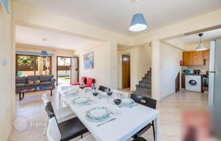 3-bedroom villa 121 m² in Famagusta for 500,000 €
