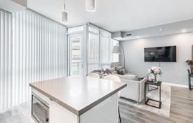 Apartment – Etobicoke, Toronto, Ontario,  Canada for C$913,000
