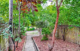 3-bedroom townhouse in Old Toronto for C$1,641,000