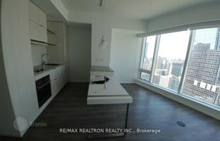 3-bedroom apartment in Yonge Street for C$746,000