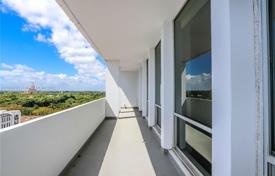 Condo – Coral Gables, Florida, USA for $360,000