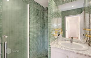 5-bedroom house 300 m² in Empuriabrava for 850,000 €