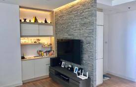 2 bed Condo in Lumpini Place Ratchada-Sathu Chong Nonsi Sub District for $309,000