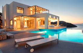Villa with a swimming pool and a large terrace on the first line of the sandy beach, Corinth, Greece for 1,600,000 € Villa with a swimming pool and a large terrace on the first line of the sandy beach, Corinth, Greece for 1,600,000 €