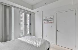 Apartment – Bay Street, Old Toronto, Toronto,  Ontario,   Canada for C$1,012,000