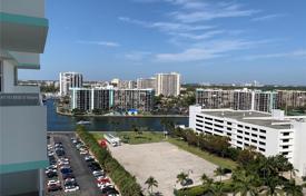 Condo – South Ocean Drive, Hollywood, Florida,  USA for $450,000