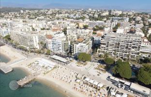 1-room apartment in Antibes for 275,000 €