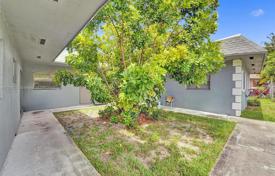Apartment – Lauderdale Lakes, Broward, Florida,  USA for $825,000