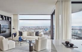 Luxury three-bedroom apartment in a new residence with a swimming pool and a spa, in the City of London, UK for 4,068,000 €