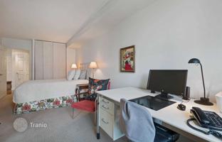 2-bedroom apartment in Old Toronto for C$808,000
