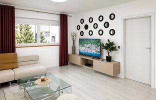 2-bedroom apartment 99 m² in Petrovac for 222,000 €