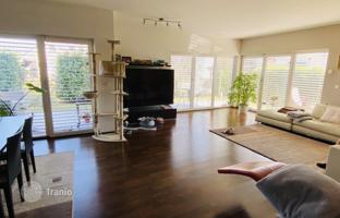 House 332 m² in Domzale for 689,000 €
