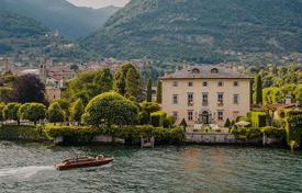 Historic palace with a swimming pool and a private pier on the shores of Lake Como, Ossuccio, Italy for 216,000 € per week