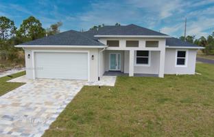 3-bedroom house 224 m² in Lehigh Acres for $392,000