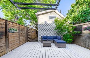 7-bedroom townhouse in Old Toronto for C$1,621,000