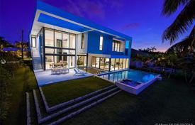 New home – Hallandale Beach, Florida, USA for 5,200 € per week