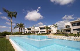 New apartments in a complex with a golf course, Lo Romero, Alicante, Spain for 240,000 €