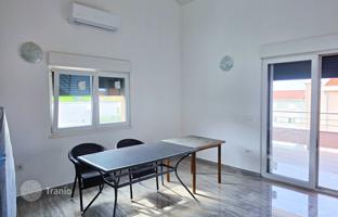 2-bedroom apartment 76 m² in Primorje-Gorski Kotar County for 301,000 €