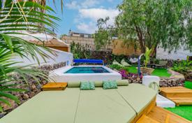 Stylish furnished villa with ocean views and a pool, Chayofa, Tenerife, Spain for 1,270,000 €