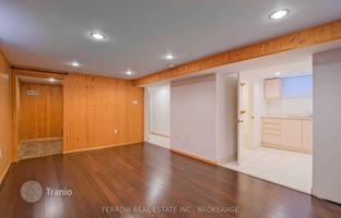 8-bedroom house in North York for C$2,268,000