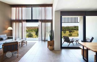 2-bedroom apartment 118 m² in Tsada for 755,000 €