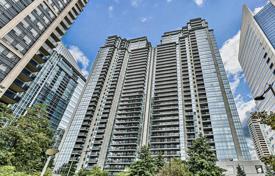 Apartment – Yonge Street, Toronto, Ontario,  Canada for C$684,000